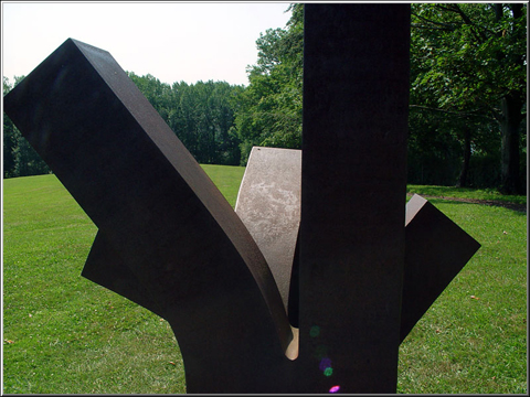 Chillida.jpg